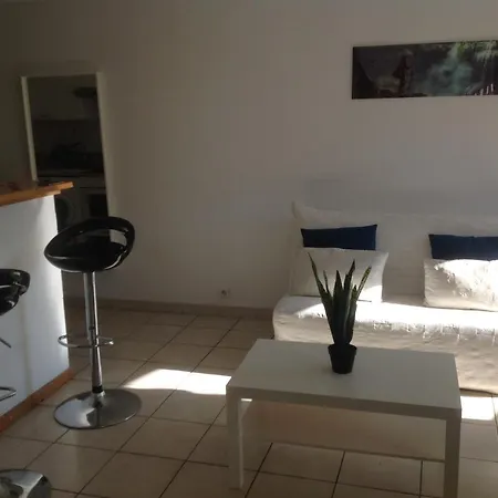 Toe.location*grand T1 Bis*hyper Centre Et Port Daire